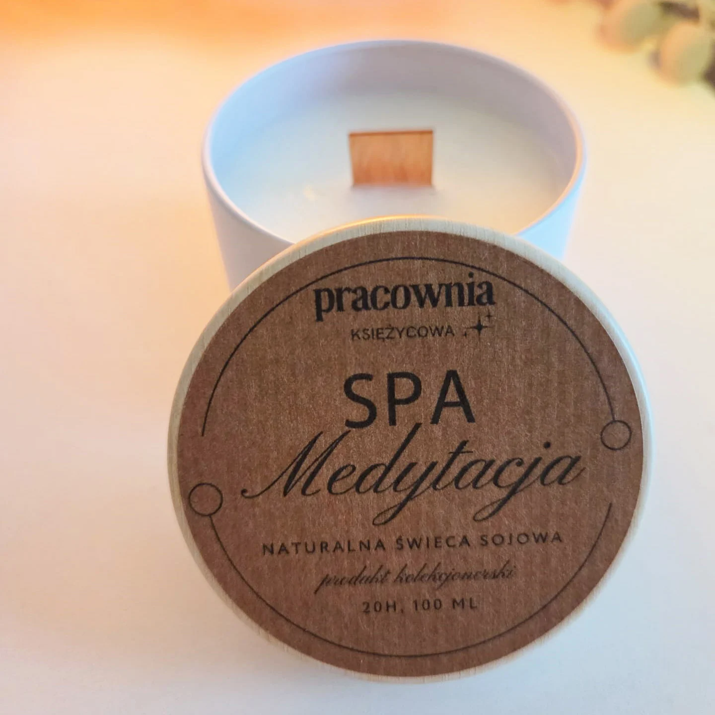 Wieczorny spokój / medytacja & spa - świeca sojowa w aluminium biała