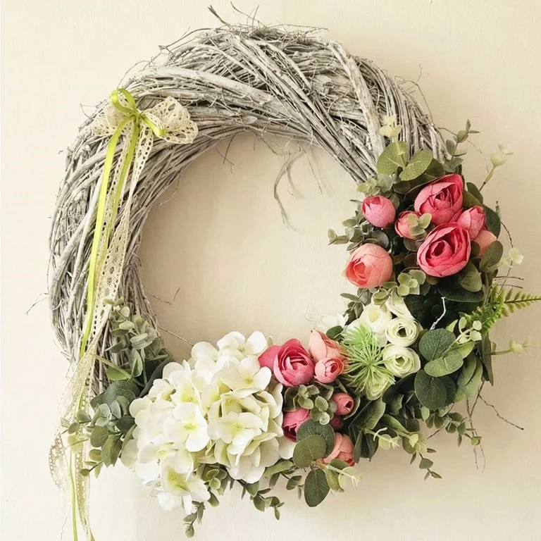 Wianek wiklinowy 'Romantyczny ogród'